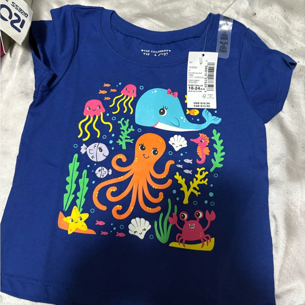 💙3/$8💙Ocean Friends Graphic Tee in Royal Blue